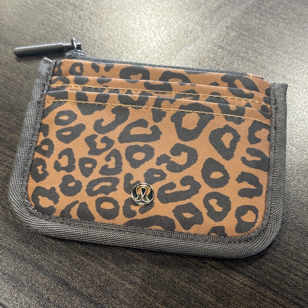 Lululemon True Identity Card Case
